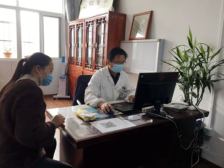 醫(yī)心惠民 | 黨員醫(yī)師王國俊：從醫(yī)20年，甘做為民服務(wù)“孺子?！保? /></a></div>            
                             
                <div   id=